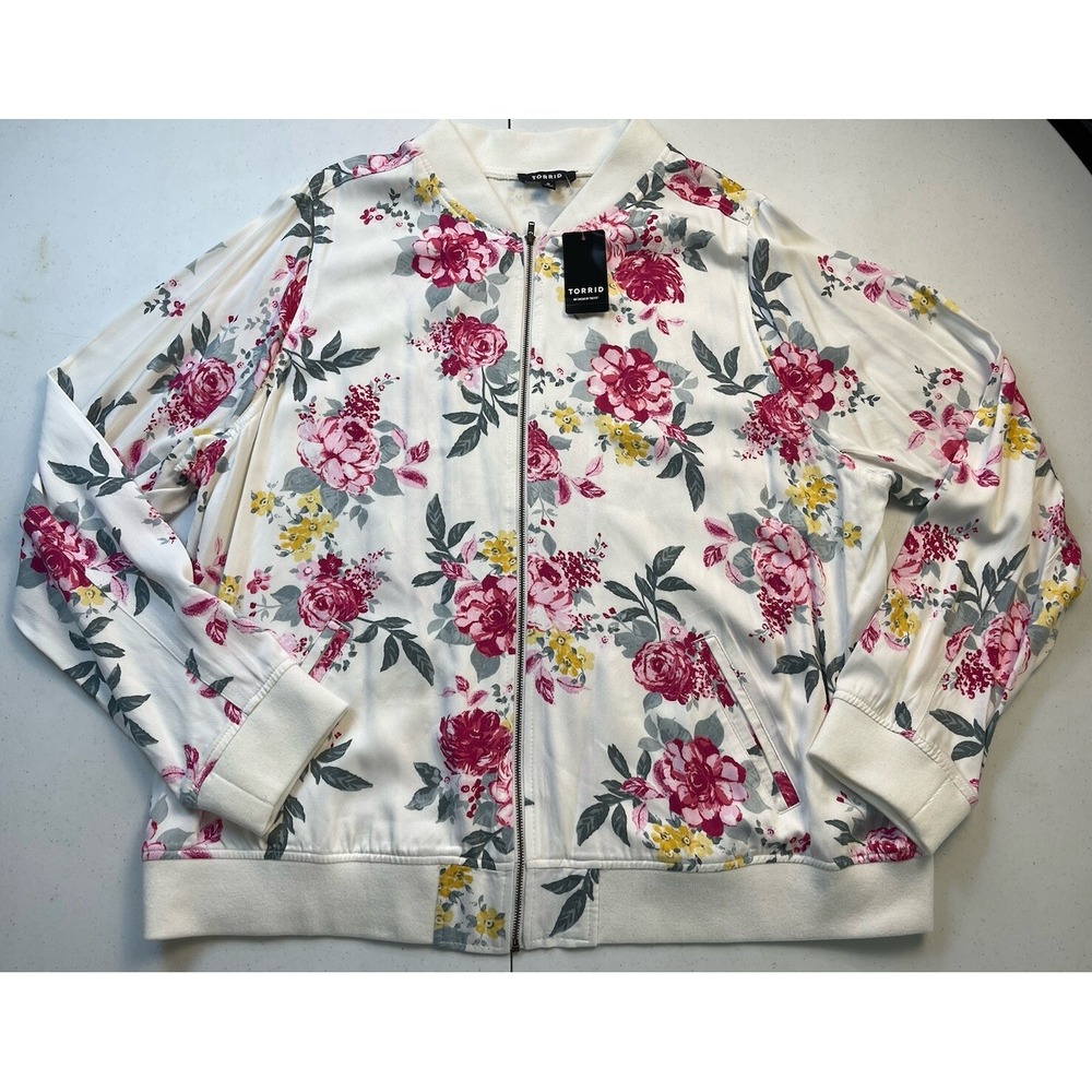 NWT Torrid Ivory Floral Flower Twill Bomber Jacket Full‎ Zip Size 2X 🌺🌸